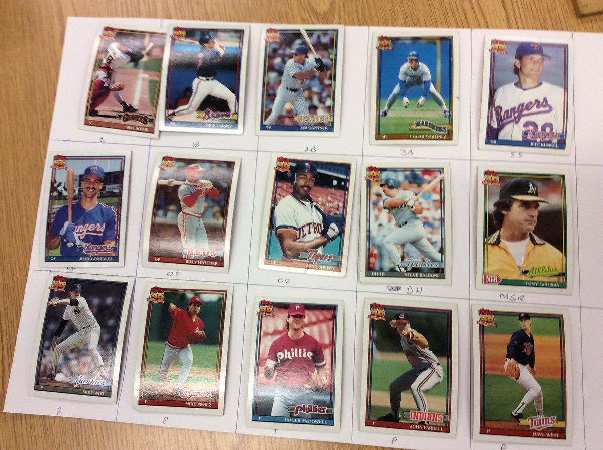 PantherTweeters's tweet photo. Learning baseball &amp; how to trade with other groups in STEM class today #baseballcards https://t.co/7whVI7NXIi