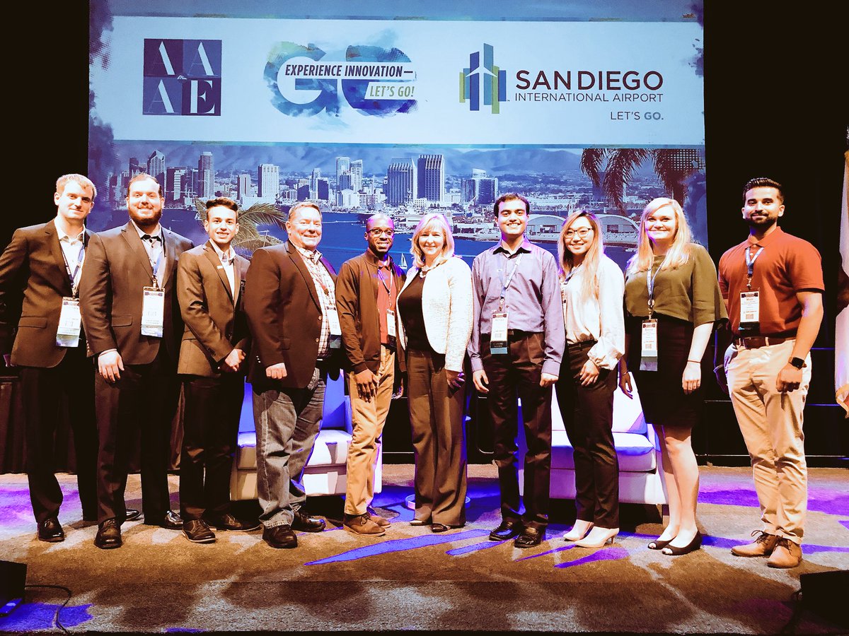MSUDenverAAAE's tweet photo. Thanks to @SanDiegoAirport President/CEO, Kimberly J. Becker, C.M. for stepping back onto the stage to stand with us today! We greatly appreciate it. #AAAESAN https://t.co/DGkTzjjHQw