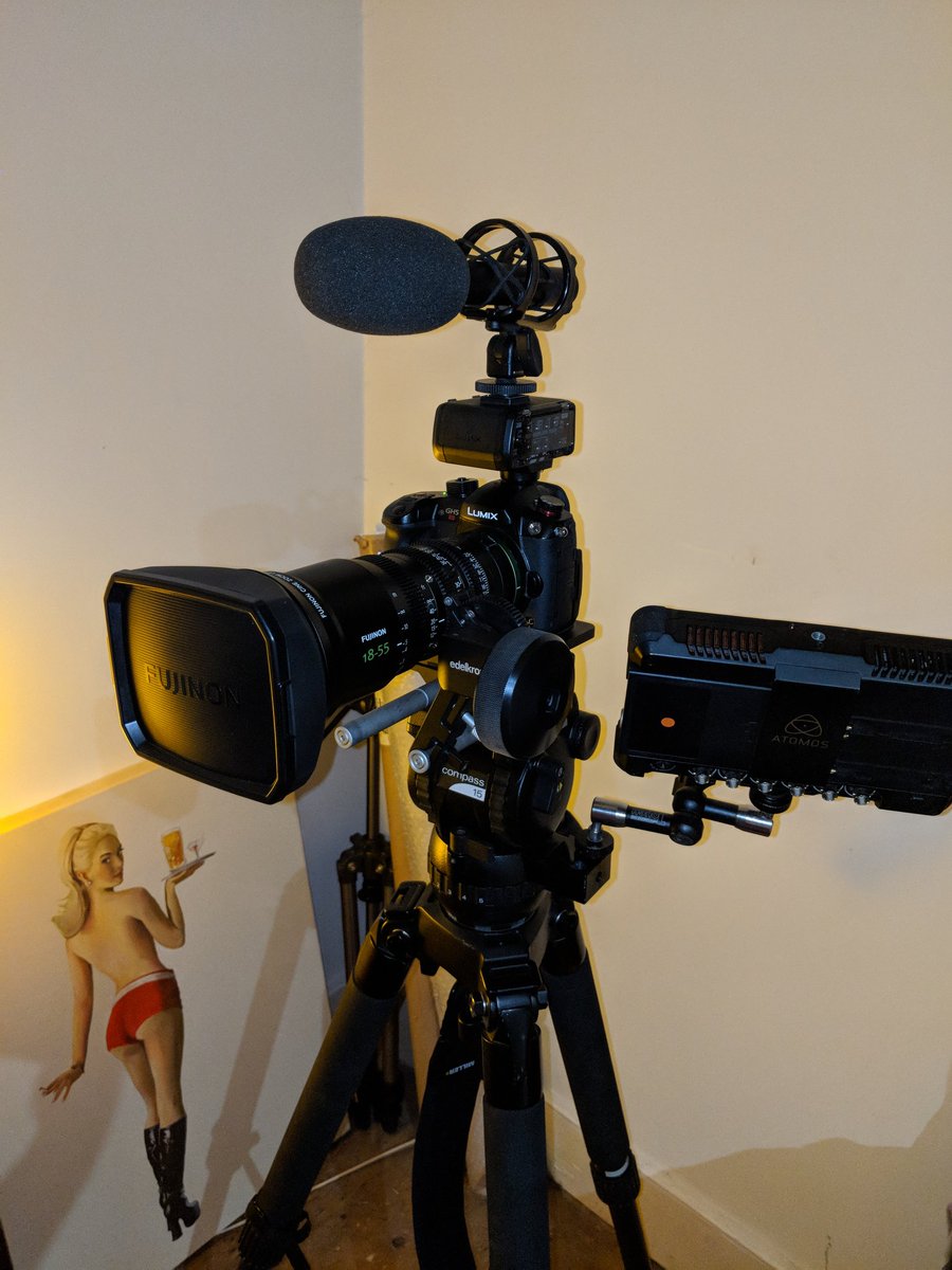 NickDriftwood's tweet photo. Driftwood's Mean lean cinema machine! @PanasonicProEU @PanasonicUK @LumixUK @LumixUSA #GH5S @FUJINONLenses @FujinonOptics #MK1855 @Sennheiser_UK @SennheiserUSA #Ambeo @Atomos_News #ShogunInferno @edelkrone #FocusOne #PocketRig2 @millertripods #Compass15 #Solo https://t.co/MLZHuCQckO