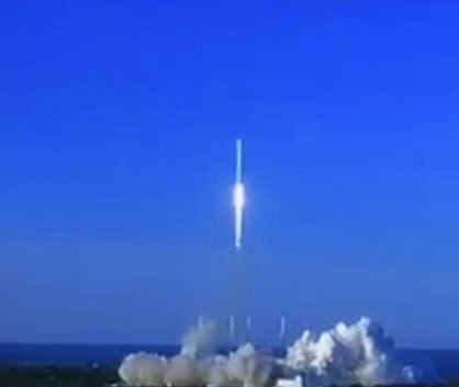 jameshoconnor's tweet photo. I just watched the live stream #SpaceX launch of @NASA_TESS 🚀🛰 Very exciting times for Exoplanetary Research are ahead! #NASAsocial #NASA_TESS  #USQastro #educatingspace #exoplanets #Astrophysics #rocketscience https://t.co/OoIfBSAPU1