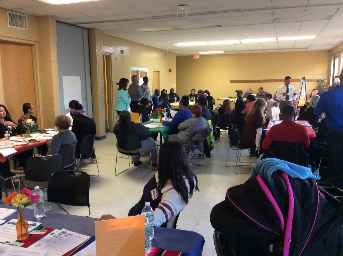 RoxburyMB's tweet image. Bus Safety Discussion at Chester Addison Community Center:  parents, drivers, school/center staff, and community members joining together to share concerns and ideas.  #SPSchallenge #SPSheart