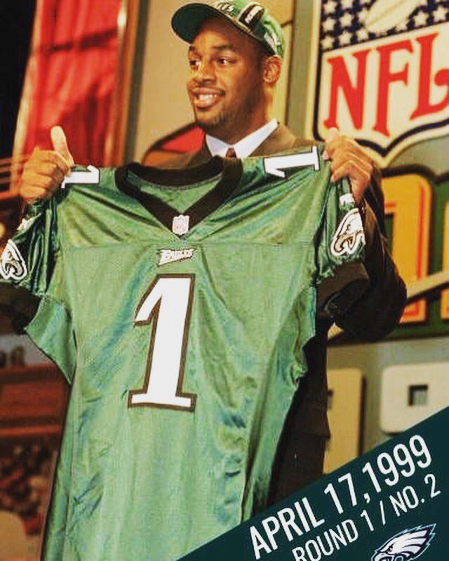 donovanjmcnabb tweet picture