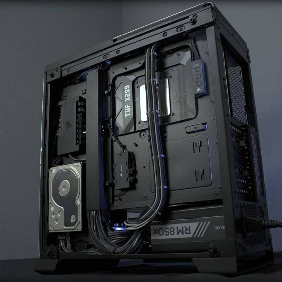 corsair-on-twitter-that-cable-management-though