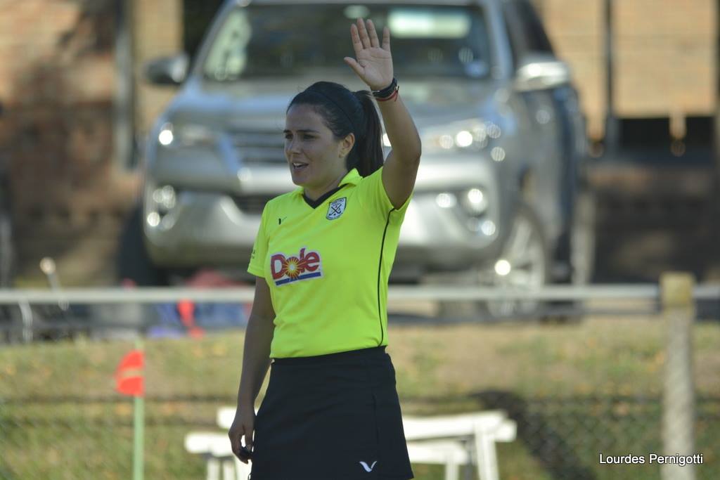HockeyMUNIHD's tweet photo. #THMD2018 #01F05F #Scatherine Vs #CiudadA by Lourdes Pernigotti para @HockeyMobileOK
https://t.co/IeZYZ4hH9w https://t.co/cLFr3LP9WE