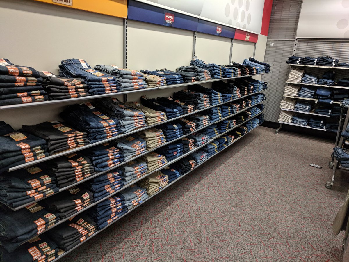 Grant_vmtl's tweet photo. Getting men's denim back to brand is a quiet morning well spent 👖✨✨ #targetstyle #VMTL https://t.co/Jq3Qhxjv8N