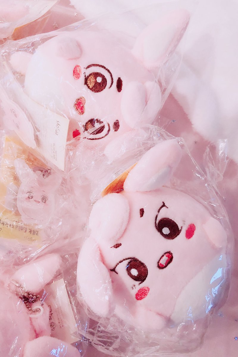 joy_05061992's tweet photo. #Joysarrivals @Megan_bbh thank you so much!!!
The dolls arrived safely~~~
They are so adorable~~~💞 https://t.co/6CYzpfwfWj