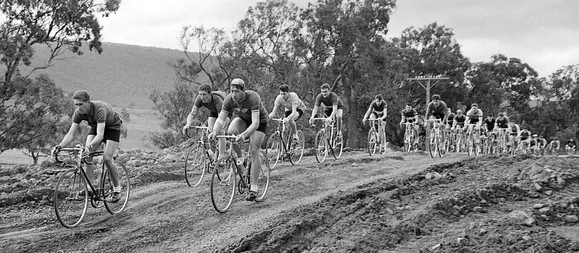 Enter via Entryboss below, note the Friday crit is not compulsory . Winners of the crit will get a small time bonus (8secs), leading into the Saturday race at Newham.
entryboss.cc/races/1063
 full details 3daytour.org/stages.htmlhtt…