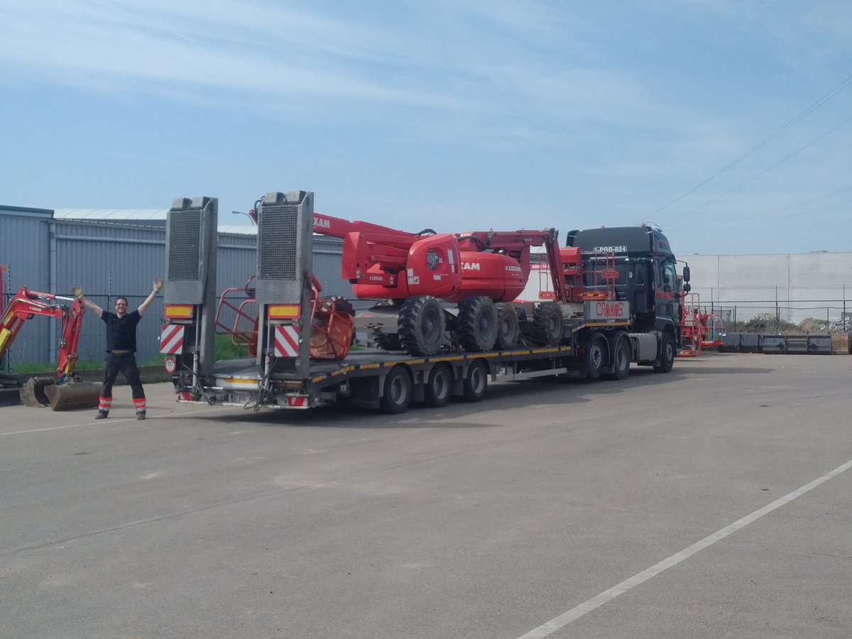 sergecronos's tweet image. 