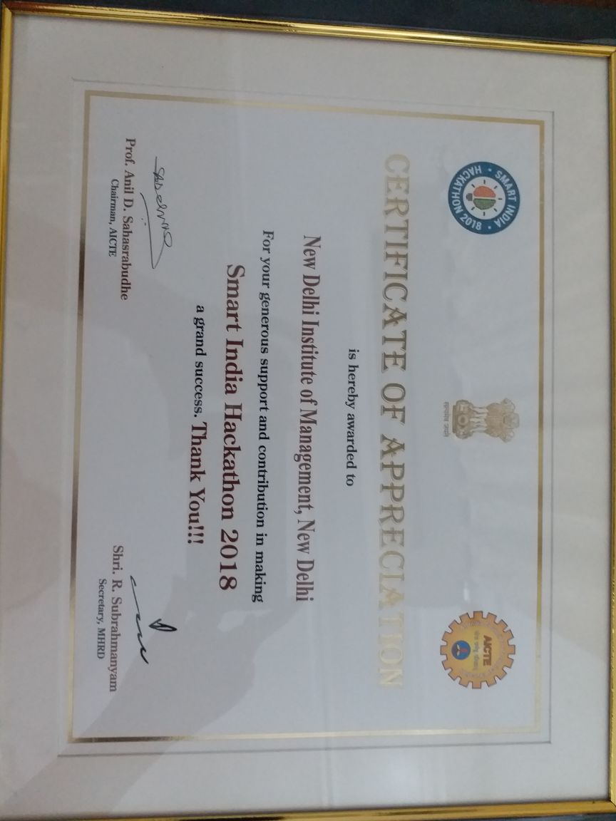 NDIMCampus's tweet photo. Team NDIM receiving the "Certificate of Appreciation" for its contribution to Smart India Hackathon 2018. 
#tech #hackathon 
@adsahasrabudhe @drmppoonia @AICTE_INDIA @HRDMinistry https://t.co/LeSyh8Ga36