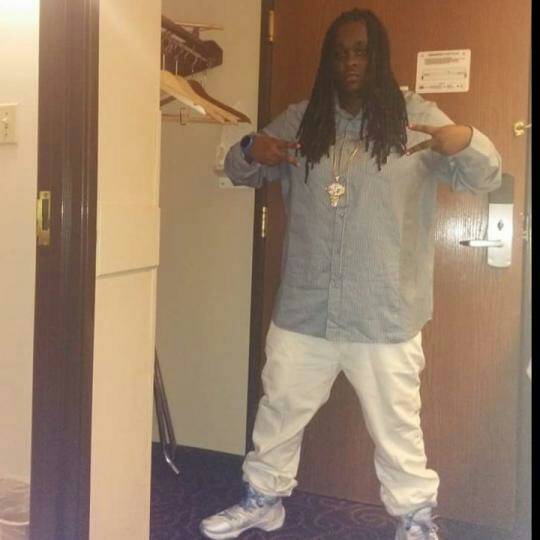 Jessica47396857's tweet image. 🙌 YASSS It's time for a great show YEEZYNOFILTER🌈LOD:#wassup #stayac
liveme.com/share/index_li…