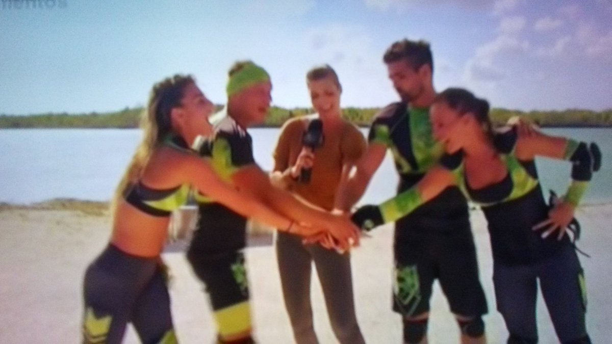 4nzuaa13_'s tweet photo. 👏🏻👏🏻 una victoria mas #Reto4Elementos #Reto4Actores #YoConFerdinando #YoConEstefania #YoConJess #YoConZerboni 💚 @Reto4elementos https://t.co/2rVPBJOSRD