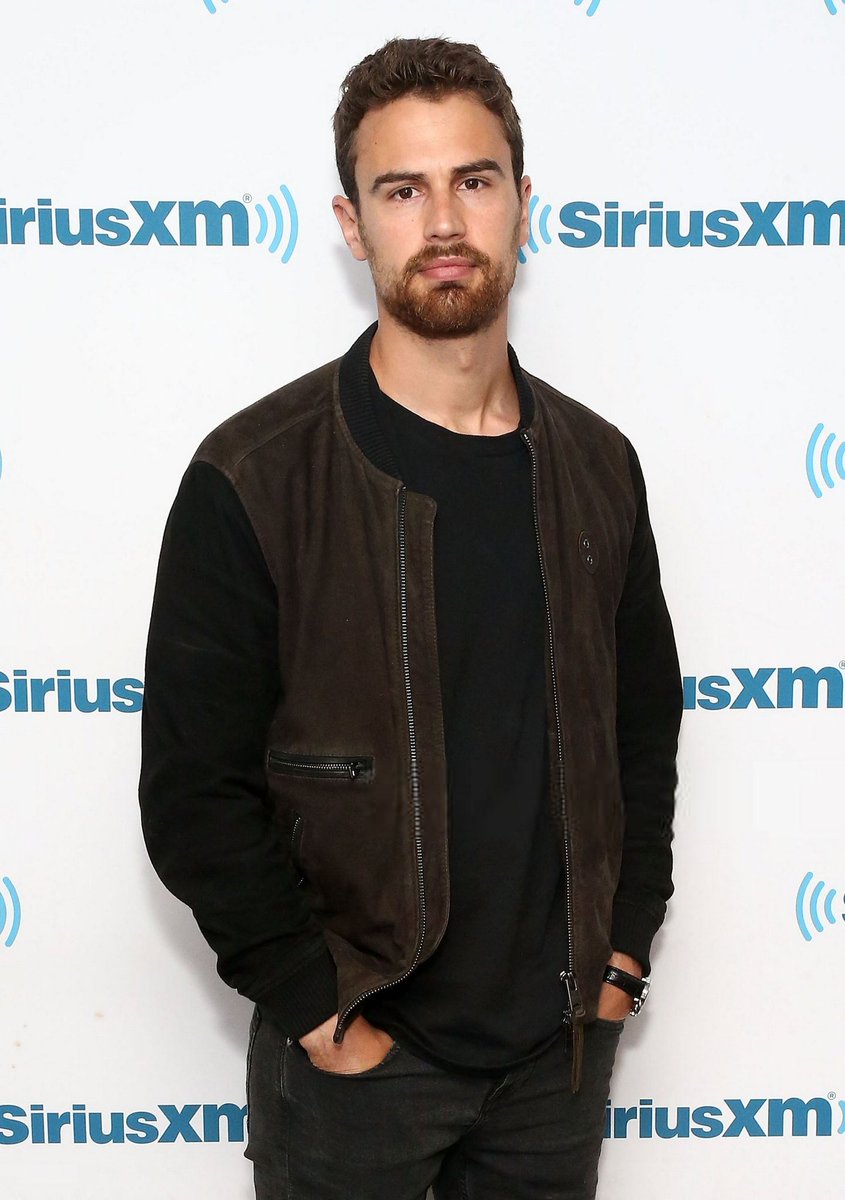 TheoJamesOrg's tweet photo. 📸 Theo and his "Backstabbing for Beginners" co-stars visited the SiriusXM studios to promote the film on April 17, and our gallery has been updated with pics!

https://t.co/VkmoIO5cna #TheoJames #BackstabbingForBeginners https://t.co/TRuAMjelvq