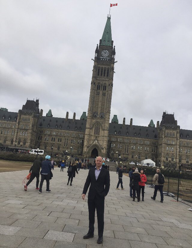 innov8ds_ca's tweet image. Making sure his voice is heard in Ottawa for the next two days. Good Luck Andre Brosseau and team Let Me Compete!!
#letmecompete
#smallbusinessowners
#canon
#sharp