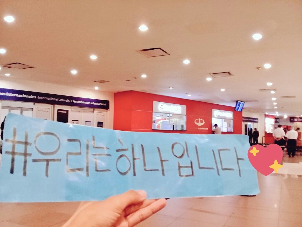 Roci_mmd94's tweet photo. ๐ฐ๐ท๐๐ฆ๐ท
I waiting for you in Argentina ๐
#SUPERJUNIOR #์ํผ์ฃผ๋์ด #SuperShow7 #SS7 #SuperJuniorInArgentina #SuperJuniorEnArgentina #ELF #InternationalELF #LabelSJ #world #tour https://t.co/at8jb7XVA9