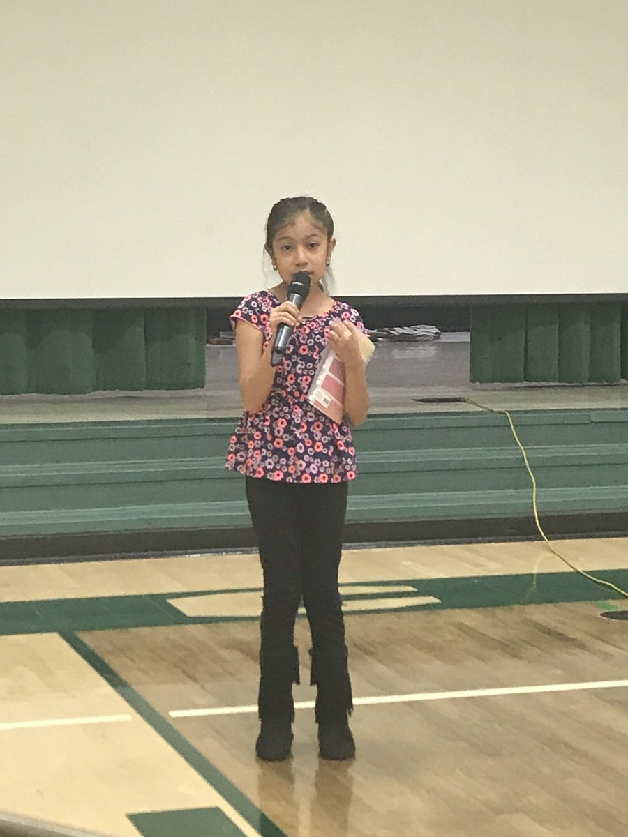 KambergSharon's tweet image. What makes learning fun? Handing a kid a microphone! #bsdchallenge