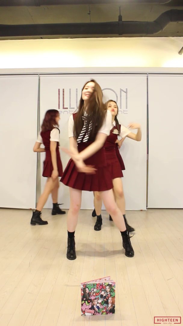 highteen_2016's tweet photo. [SPECIAL] Timing(타이밍)_Comic Ver.( Relay)
Choreography _하이틴(HIGHTEEN)
유튜브에서 감상하세요.
https://t.co/j5dVmASzpd
#timing #cactus #highteen #하이틴 #혜주 #hyejoo #은진 #eunjin #혜빈 #hyebin #세아 #se_a #kpop #girlgroup #teenlove #choreography #relay #comic https://t.co/hLIFpfBpEh