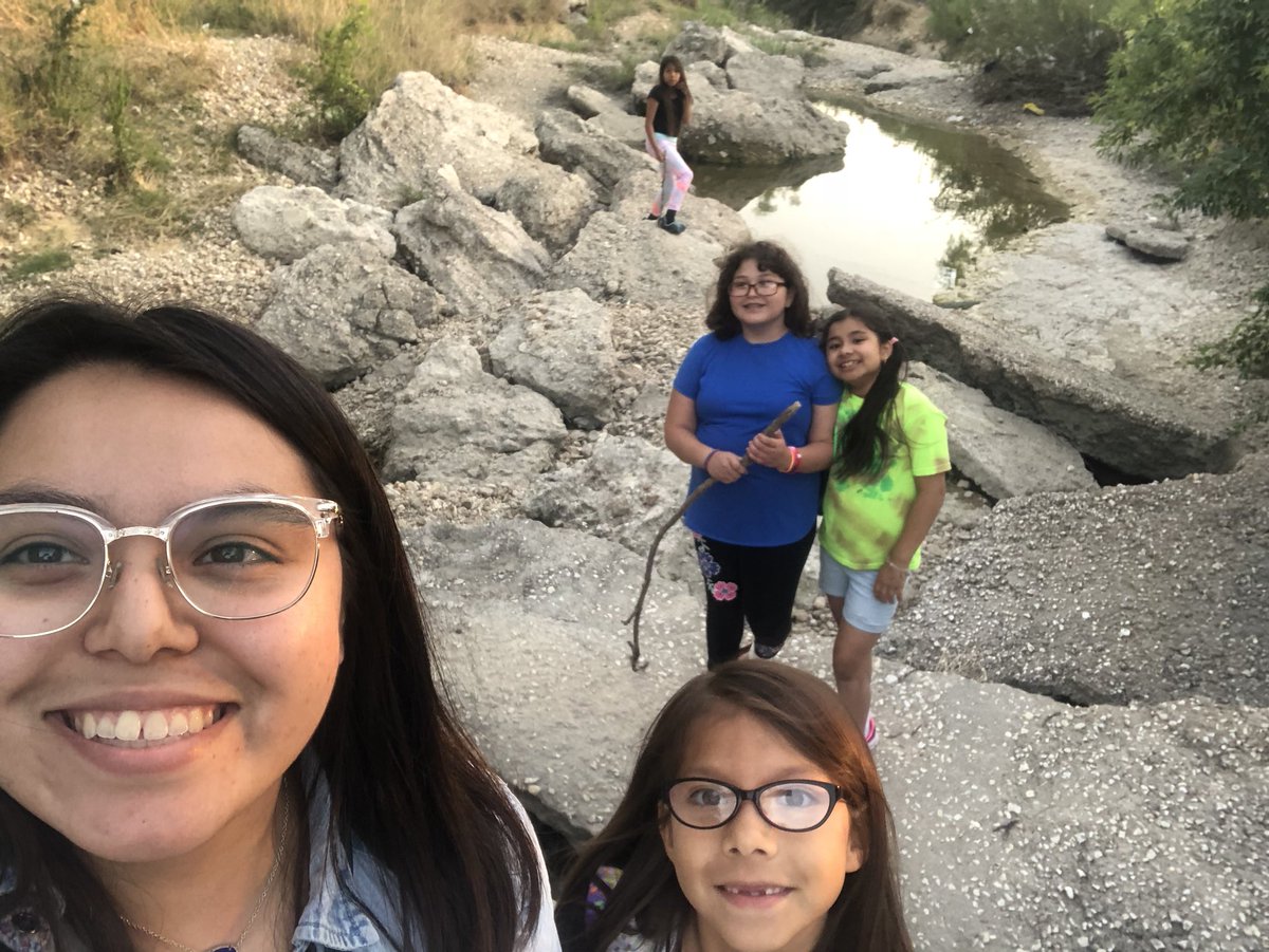 Troop941's tweet photo. Getting our STEM on 🌱 #StreamSelfie @SciStarter https://t.co/A3JH2HDiFS