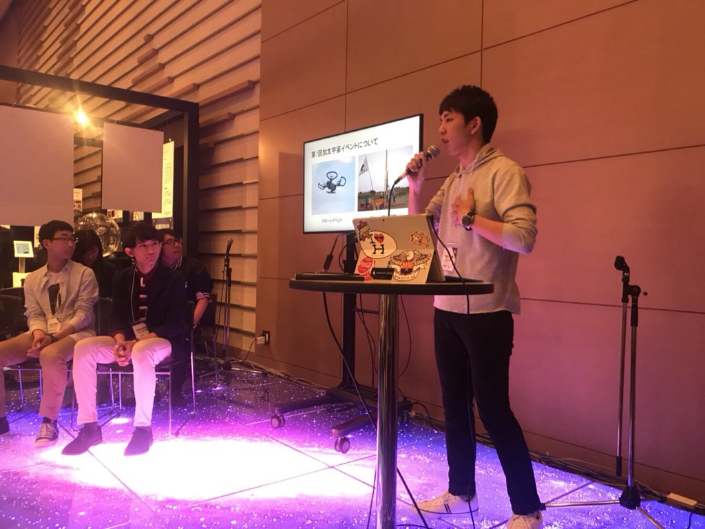 telstar_freemgz's tweet image. ２日間に渡り、グランフロント大阪にてナレッジキャピタル大学校というイベントが開催されています！！ 写真は昨日行われたTelstarの企画の一部。

加太宇宙イベント
の登壇の様子&amp;amp;ポスターです🙌

#ナレッジキャピタル大学校