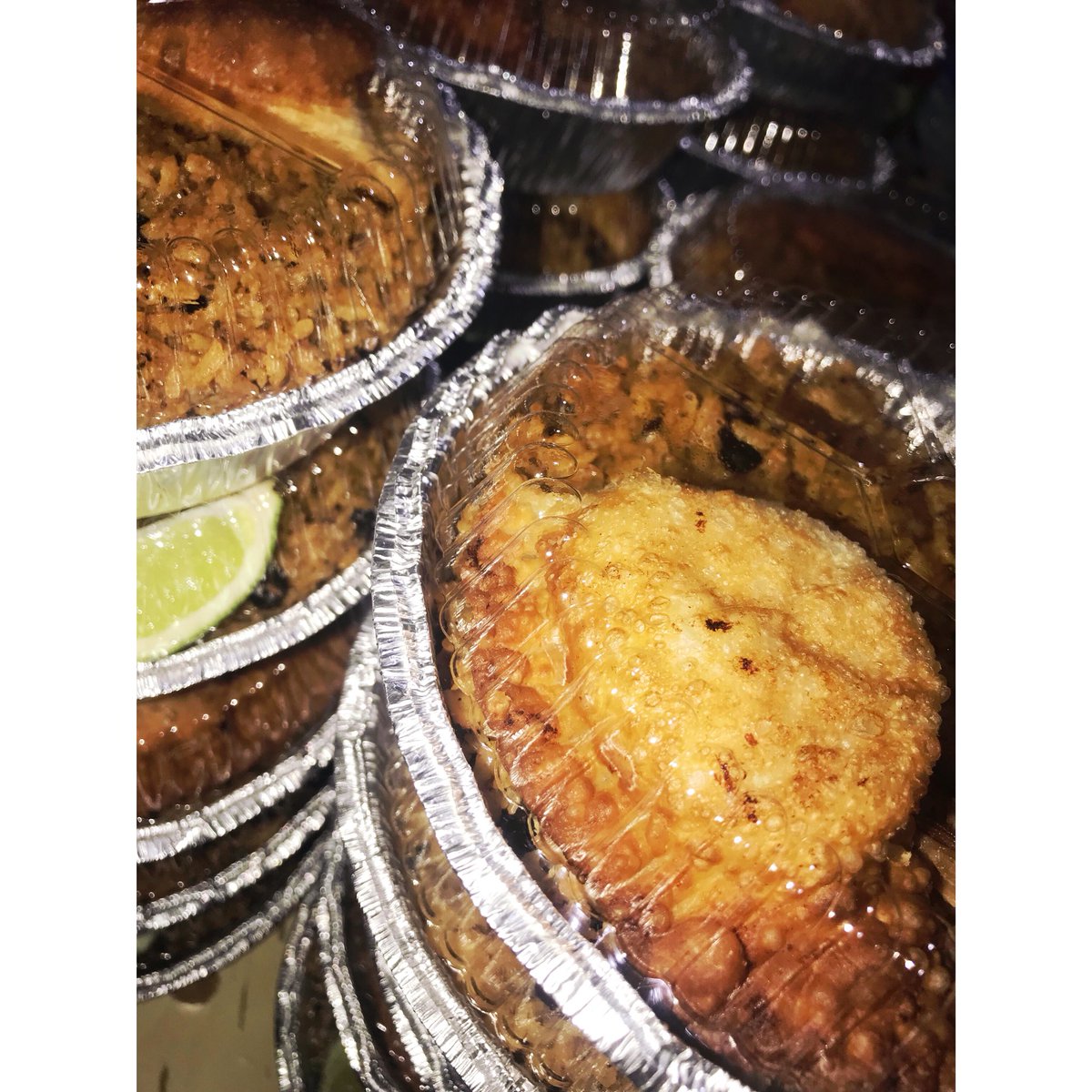 LivKristen's tweet photo. Tonight’s special! 24 orders today! Blessed! 🙏🏼🙏🏼🙏🏼. If you haven’t ordered from livs kitchen...you’re bugginnnn! #LivsKitchen #ChefLiv https://t.co/MXE9xt4y4O