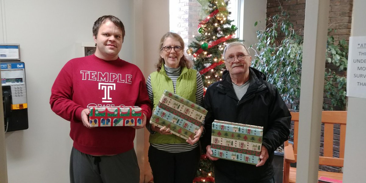 ToolBoxNiagara's tweet photo. An idea in November to make 25 boxes of essentials for homeless men in #Niagara, brought a community together. In a little over a month, there were 300 boxes put together and donated #Community #homelessness #NiagaraRegion https://t.co/3KH2Crxe5e
