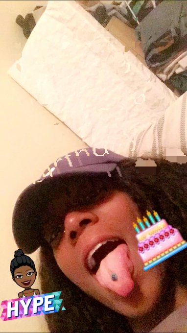 It&rsquo;s my birthday! S/O to my girl Miy for making me the cutest video on her story 😭  Happy 20th to me<a href="/tag/newprofilepic"class="tags"><span>#newprofilepic</span></a>