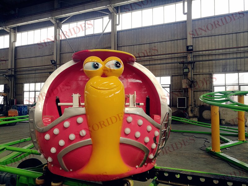 Sinorides's tweet image. Look at the Snail #tracktrain or we can also call it mini #rollercoaster.
So cute! I tried this ride three time, and fell very funny. Come and choose one for your #amusementpark.
#trainrides #tracktrainrides #kidsridesafe