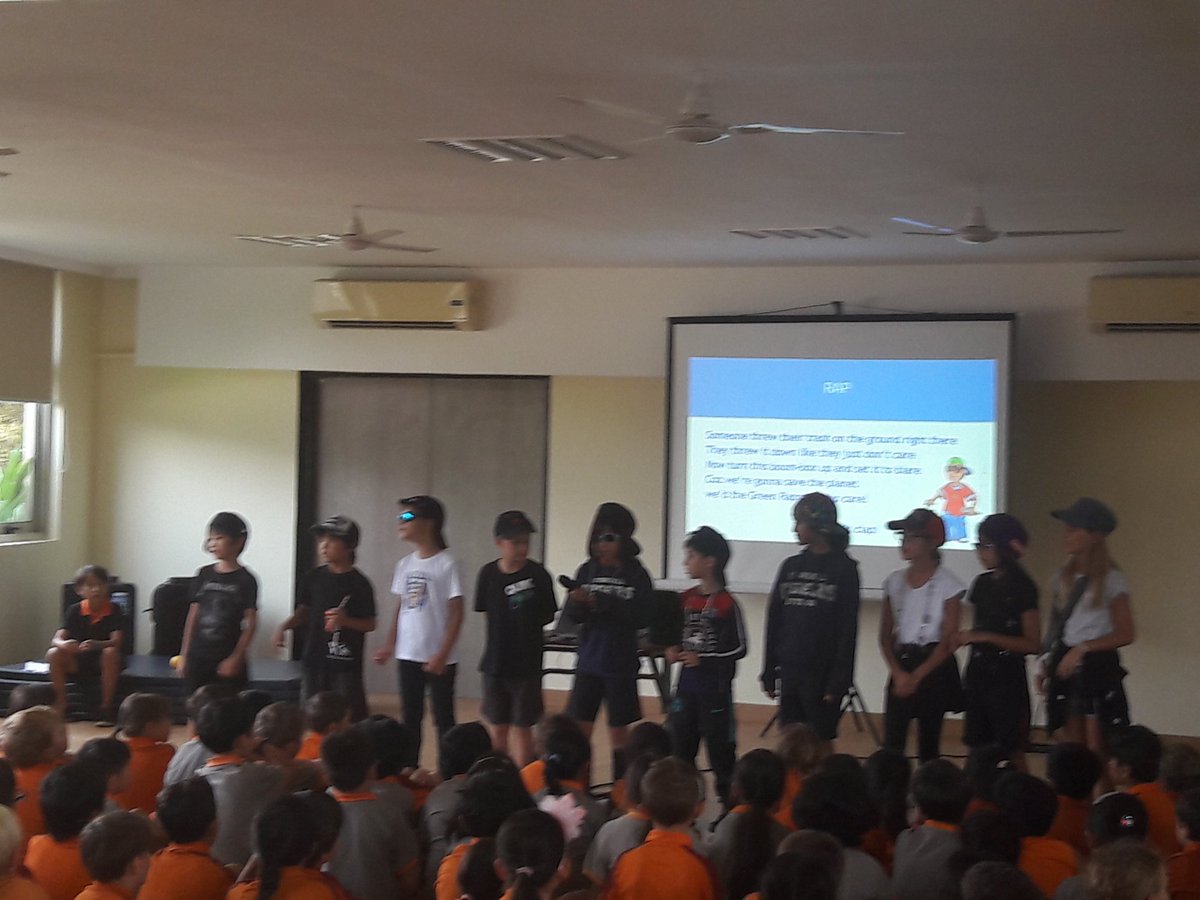 MariaCHamblin's tweet photo. A powerful and creative Earth Day assembly to spread an important message! Well done P3, P6 and the nature squad. #earthday2018 #studentagency #SISaction #SISlearns https://t.co/O5MDxmv6QP