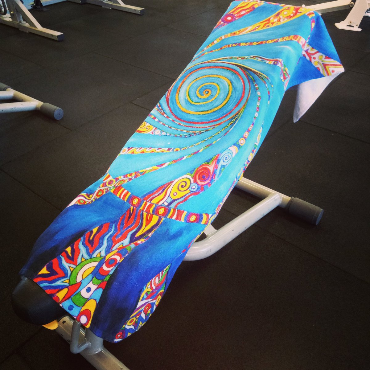 HeartlinesArt's tweet photo. Gym time ❤💛💚

See more @ https://t.co/LtkoH2rwp8

#heartlinesart #gym #gymtomyself #gymlife #gymlife💪 #gymtowel #goldcoastlife #goldcoast #workout #ByronBay #thursdaymotivation #thursday https://t.co/fQ8zuTDwDi