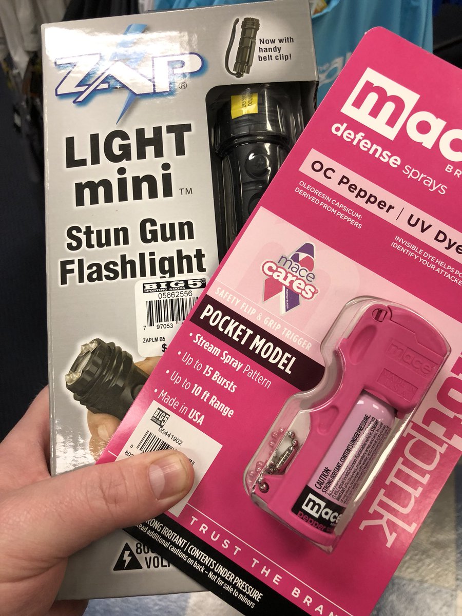 VaderRaid's tweet photo. When wife is going to Mexico with out me, SPF ouch #protection #numberonestunna #maceuphersleeve https://t.co/Kxbwj2K6wz