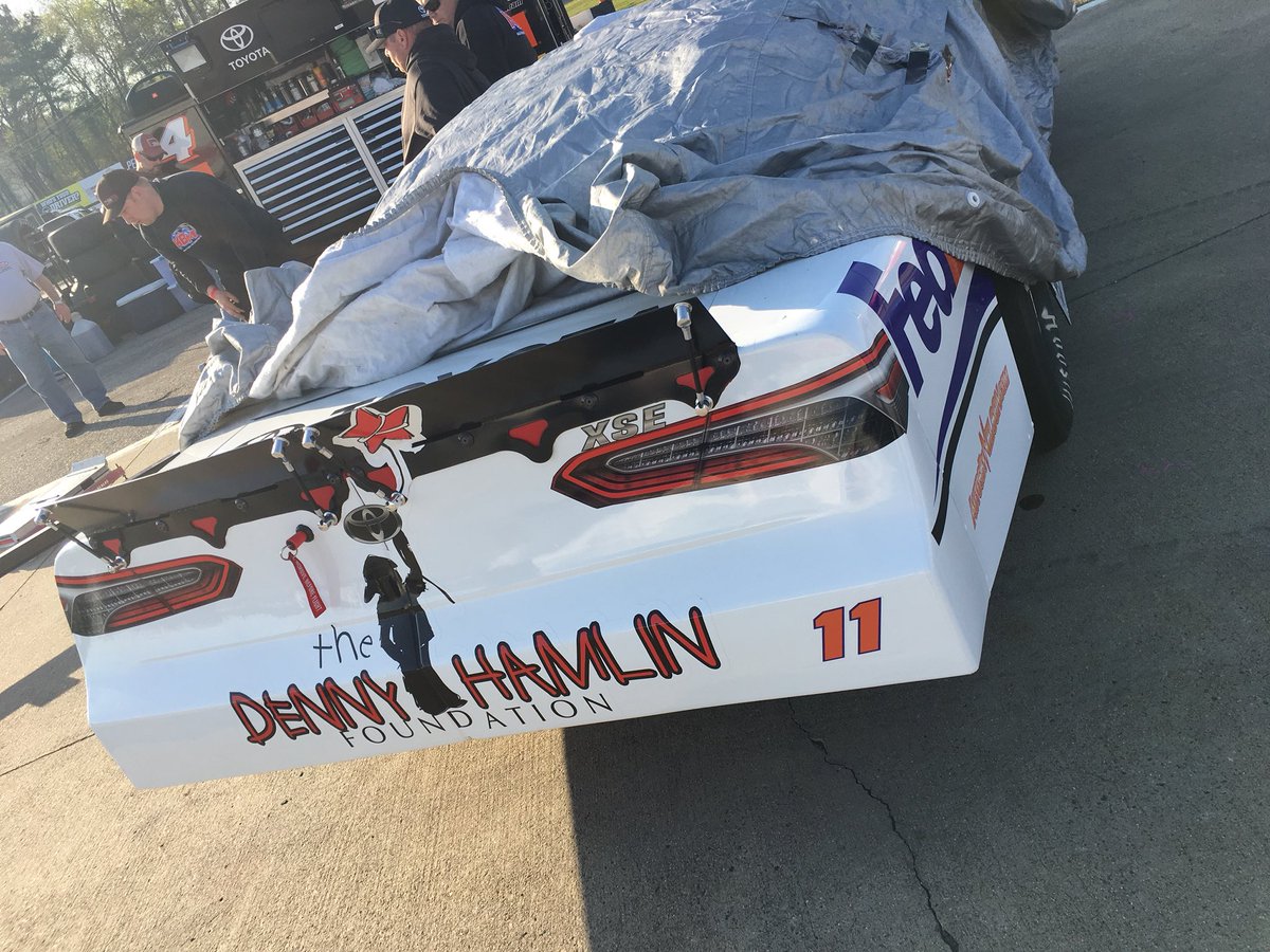 Denny Hamlin STS tweet media