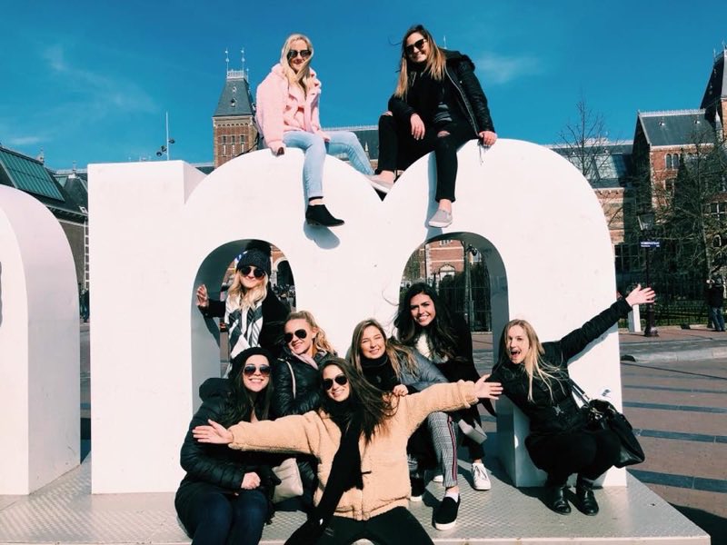 AXOUIUC's tweet photo. Alpha Chi Abroad https://t.co/AYiQKTB3ry