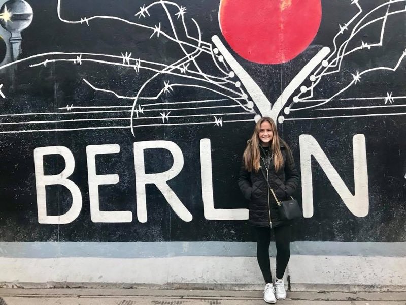 AXOUIUC's tweet photo. Alpha Chi Abroad https://t.co/AYiQKTB3ry