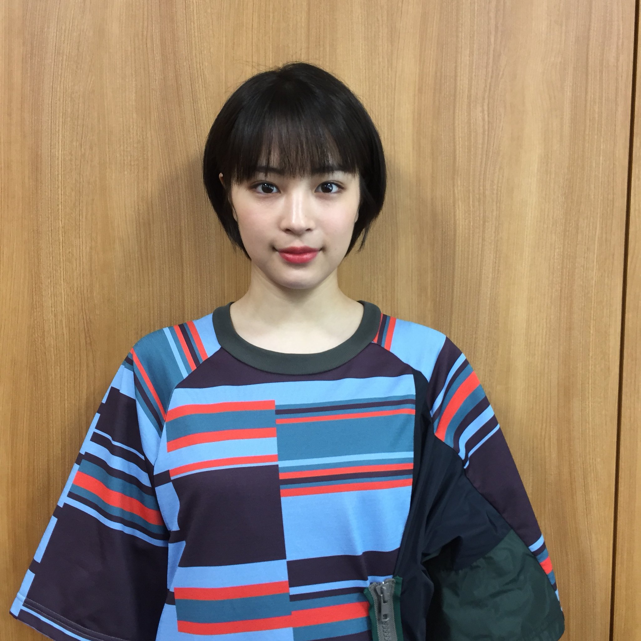 DbHbmz9V4AAIOpF.jpg:orig