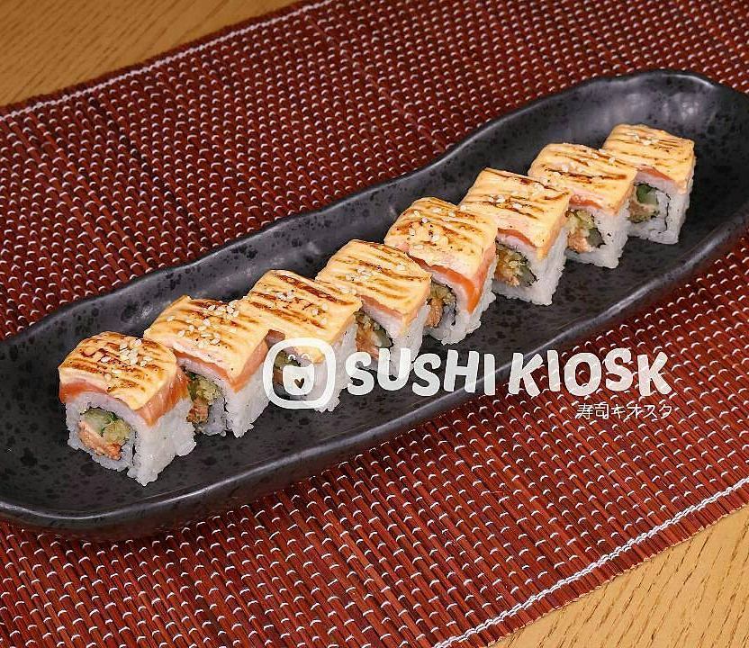 Siang nanti udah tau mau makan apa??
.
.Langsung aja ke @sushkiosk disana banyak pilihan beragam menu Sushi kaya yang diatas ini loh! 
enaaak banget, harus banget jadi menu wajib kalau mampir ke #sushikiosk