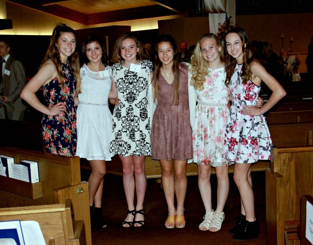 LNEagleWSoccer's tweet photo. Congrats to all these Eagles on this important day. #confirmation2018 https://t.co/F5LHRRj6nE