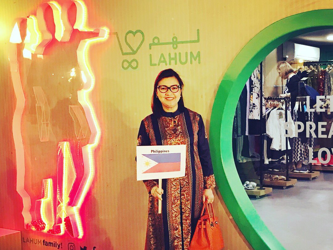 yoko_ramos's tweet photo. #PhAmbassadorSpouse #YokoRamosVingno supports @lahum_uae initiative Under The Patronage of HE #SheikhNahyanBinMubarakAlNahyan on the @yearofzayed at @masdar #inAbuDhabi #instaAbuDhabi #SimplyAbuDhabi #TryItAbuDhabi #AmazingAbuDhabi #UAE #LiveLoveLaughPrayEat 18.April.18 https://t.co/cCresiLLrj