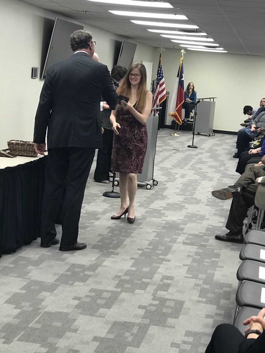 AreMaroon's tweet photo. MHS-Teacher of the Year recipient.  Erin Vansickle.  She has brought our ESL program to new heights.  Looking forward to great things to come.  Congrats #excellenceexpected @MesquiteHS https://t.co/VyHMbyky8i