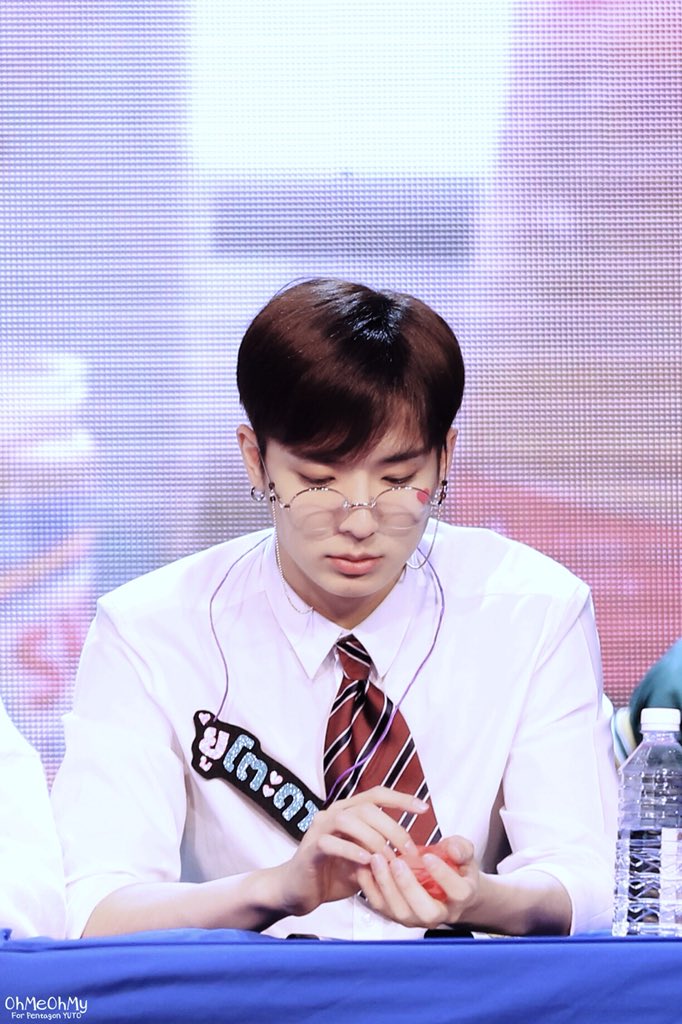 DbHky5AX4AEInn9?format=jpg