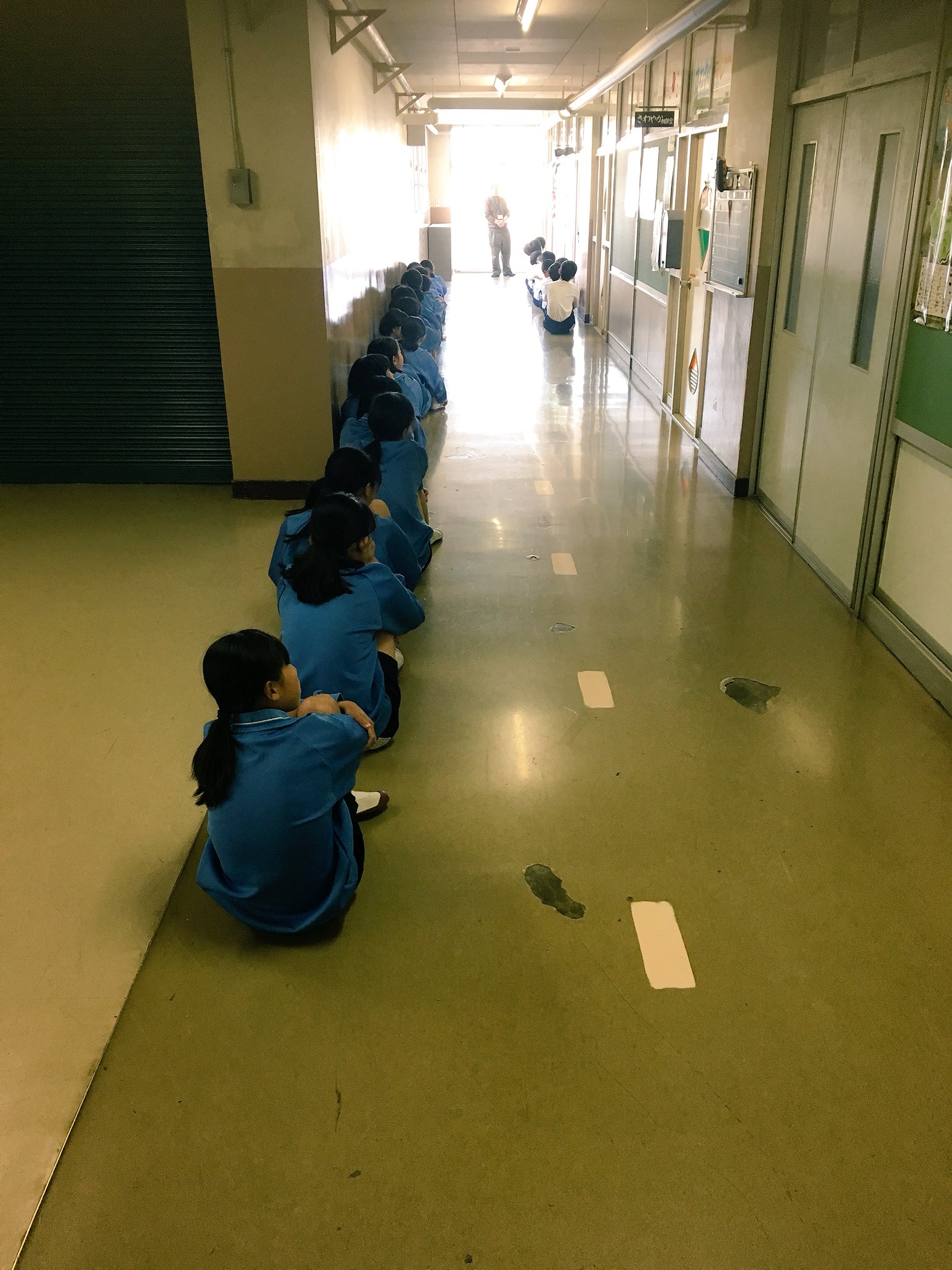 内科検診　中学校 