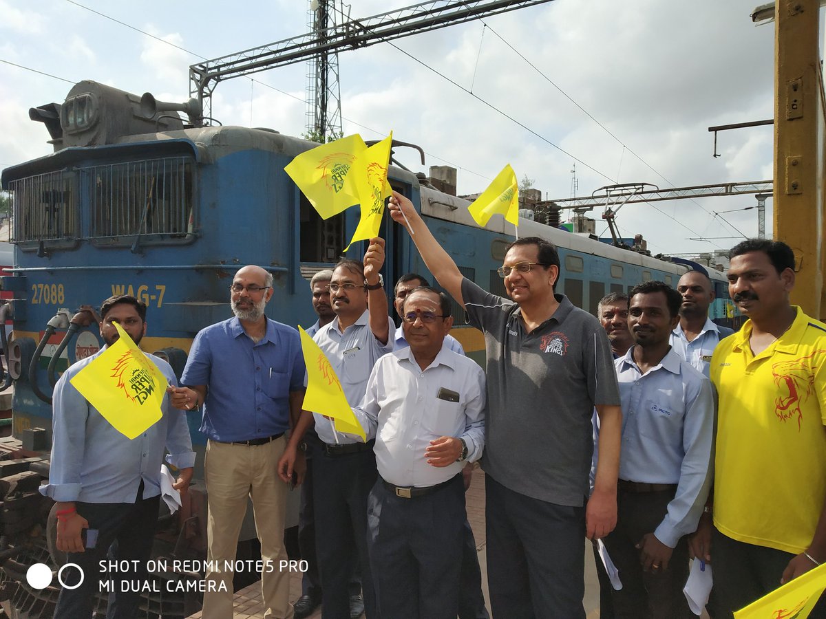 jacksonjack219's tweet photo. Whiste Podu Army Coming to Pune 
No words can describe the support CSK management gives to put Fans First.
Thanks to CSK Management  #WhistlePoduExpress 🦁🔥 #yellove 
#WhistlePoduExpress https://t.co/AUvtZ4l3LC