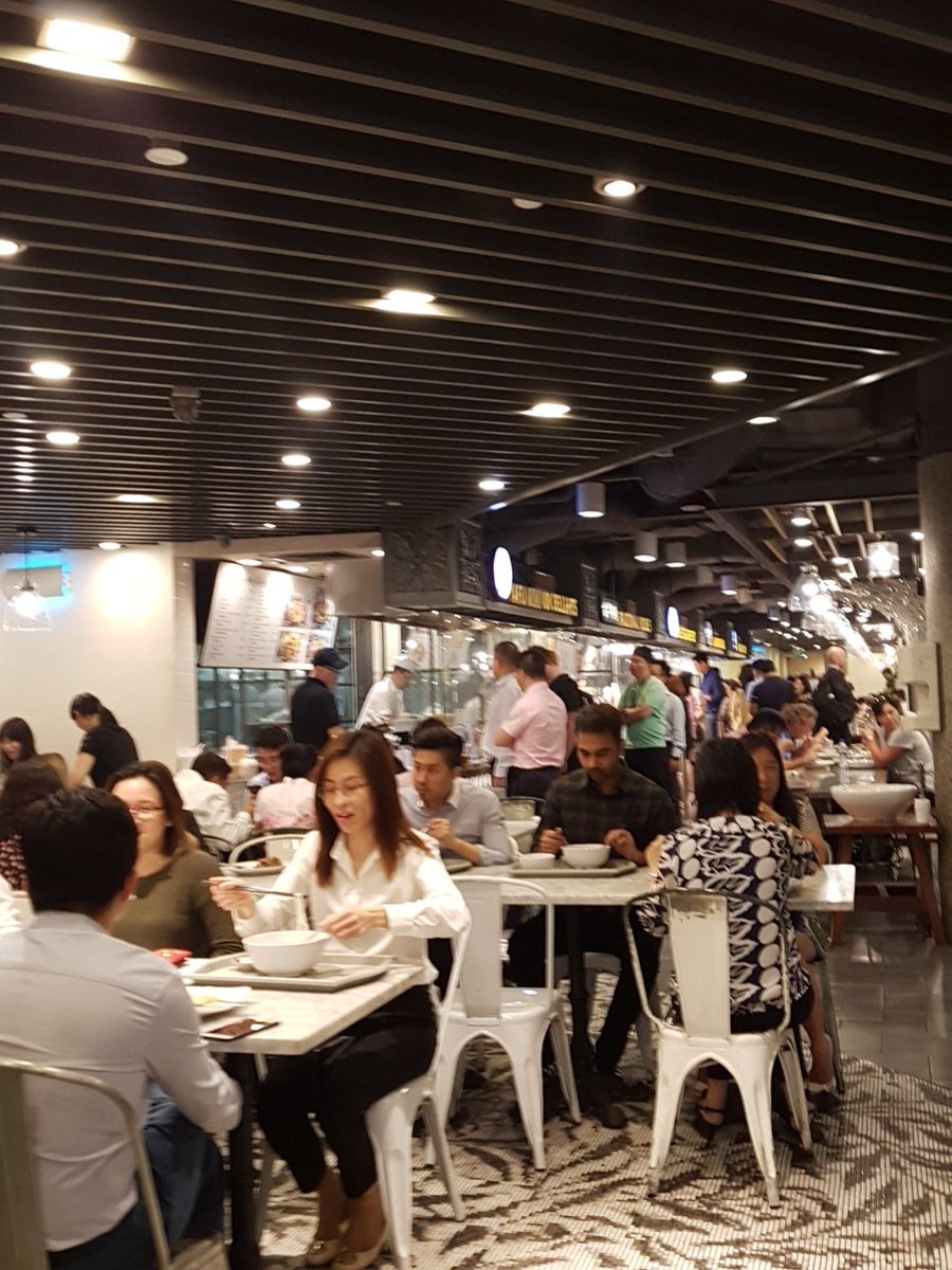 Adoro pranzare nei #foodcorner di #Singapore