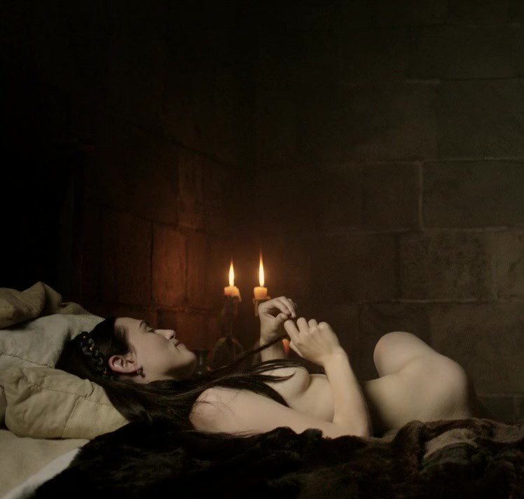 SatansLilMoose's tweet image. #ToplessThursday. 

"@HerFallenKing."