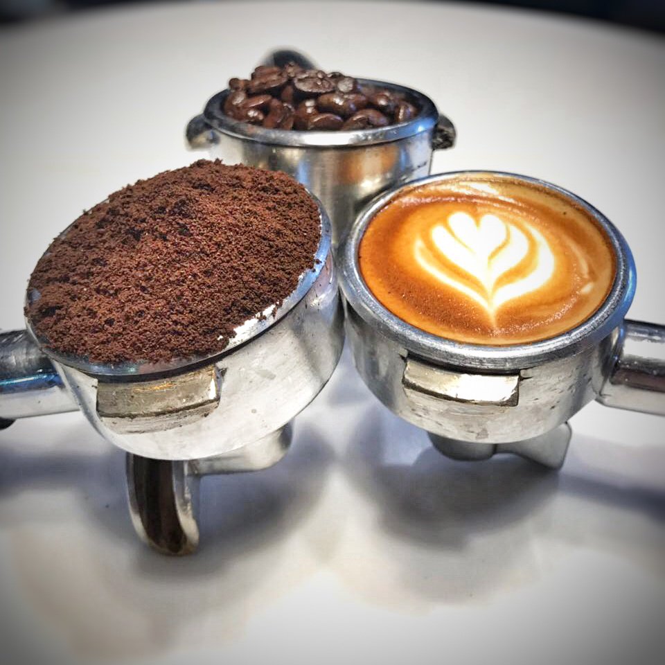 Coffeol's tweet photo. Coffee for all☕️❤️..
.
.
.
.
#coffeol #coffee #coffeeshop #coffeelovers #coffeelover #dubai #dubaicoffee #cafe #uae #dubaicafe #dubaifood #bestcoffee #greatcoffee #evolutionofcoffee #hotbeverage #foodandbeverage #coffeelove #uaecoffee #dxb #dubailife https://t.co/xcdzJ0JDje