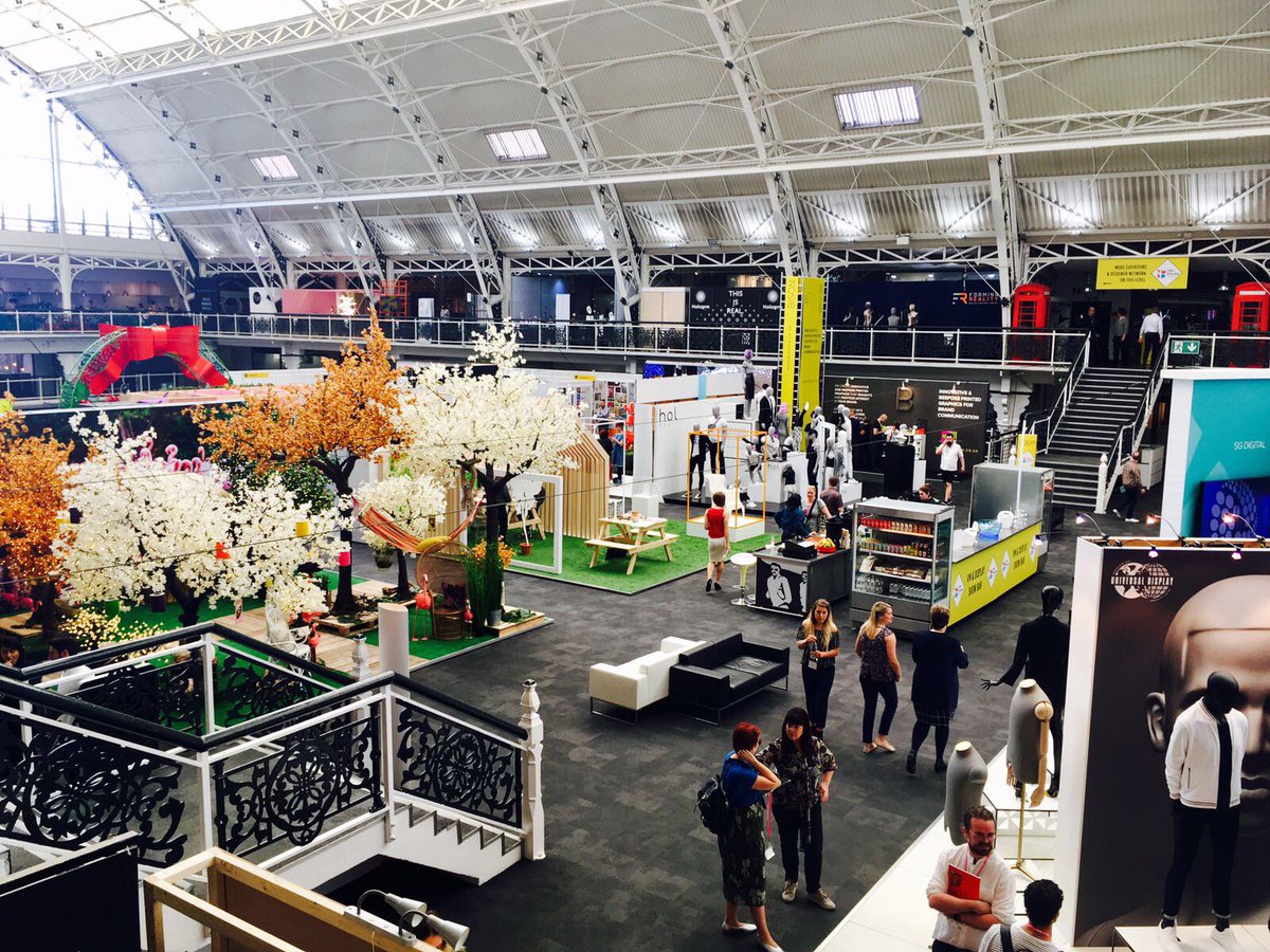cleartechlive's tweet photo. Day 2 at @VMDisplayShow! @retailfocus #VMDS2018 #RFFORUM https://t.co/QlJCbmO0mD