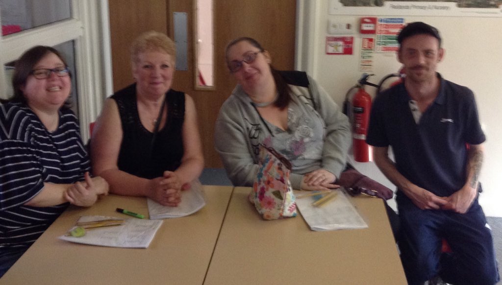 RedlandsWorksop's tweet photo. We're very grateful to our parents & grandparents joining us today with year 5 at Magna 👍🏻😀#ParentalEngagement #BringingScienceAlive #learningtogether #Year5 https://t.co/RYhk284S9A