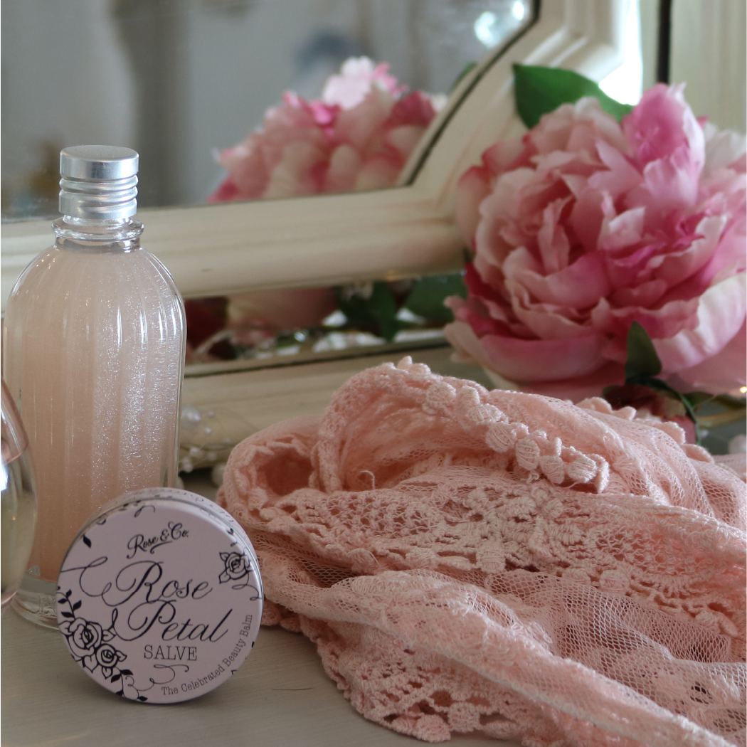 RoseandCompany's tweet photo. Rose Petal Salve looking gorgeous as always! #rosepetalsalve #roseanco https://t.co/WeurkMLf3L