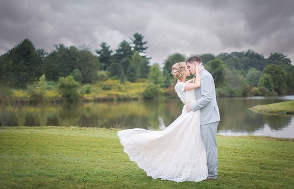Bridal BLOG Network tweet media