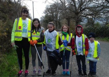 donegalcouncil's tweet photo. More than 80 take part in Fanad Clean Up... #BigDonegalCleanUp
https://t.co/FtVKV9KtEO https://t.co/sg7Wk2sK3Z