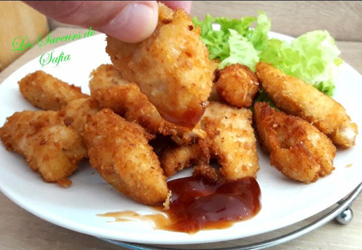 Saveur1975's tweet photo. "Nuggets au poulet fait maison"
Voici une recette toute simple, pour le plaisir des enfants et des grands !en tous cas ça était manger d'une vitesse !!un vrai delice elles sont très très tendre!🤗😋🐔🐔
#nuggets #poulet #fritures #faitmaison #platchaud #recettefacile https://t.co/eKrwjpZtR4