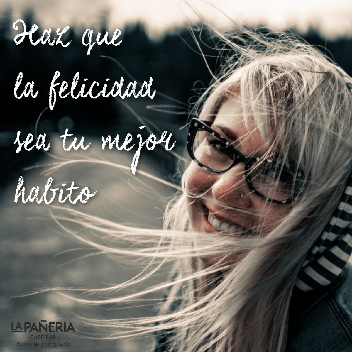 Y los “previernes” puede que sean otro!
Celebramos que ya llega el finde!!!
#LaPaneriaBar #Leonesp #PlazaMayor #terraza #copas